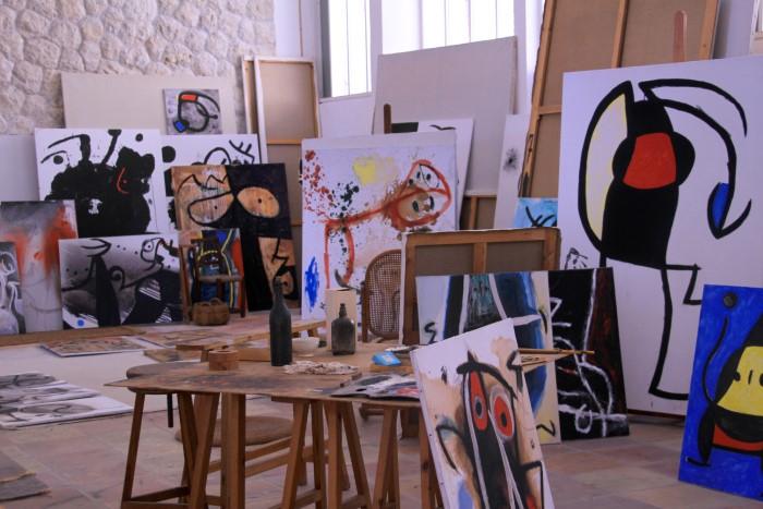 Graduate Winner of Miró Grant