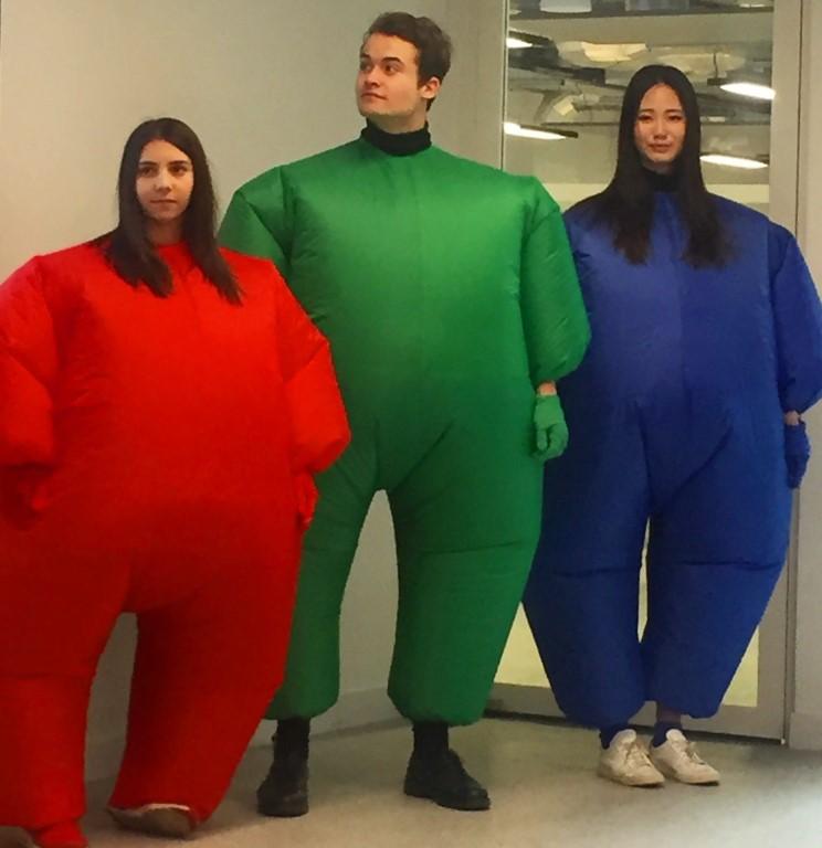 Students Tom Medlicott, Justyna Bierylo, Ishbel Amyatt-Leir, Matthew Cooke and Bingxin Feng presented a challenging way to connect international offices.