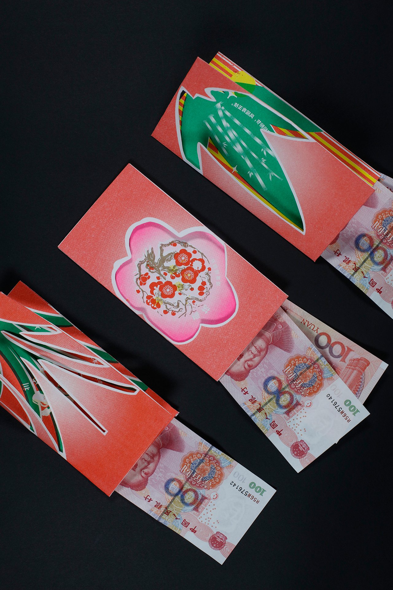 Plum, Orchid, Bamboo and Chrysanthemum are four plants that have always been beloved by the Chinese and are cultural symbols of character. The ancients often used these four plants to enshrine their ideals and to realize their values and personal pursuits.
